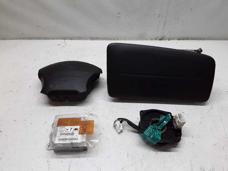 Recambio de kit airbag para nissan primera berlina (p11) 2.0 turbodiesel cat referencia OEM IAM 988207J700  