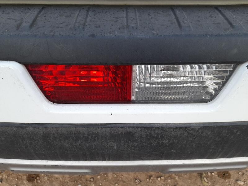 Recambio de piloto trasero central para chevrolet orlando (j309) 2.0 d referencia OEM IAM 95128520 PARAGOLPES 