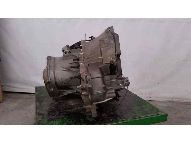Recambio de caja cambios para ford escort berl./turnier ghia berlina referencia OEM IAM 96WT7002CAC F25 96WICAC 5VELOCIDADES