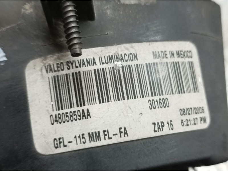 Recambio de faro antiniebla derecho para chrysler 300 c 3.0 crd referencia OEM IAM 04805859AA  VALEO