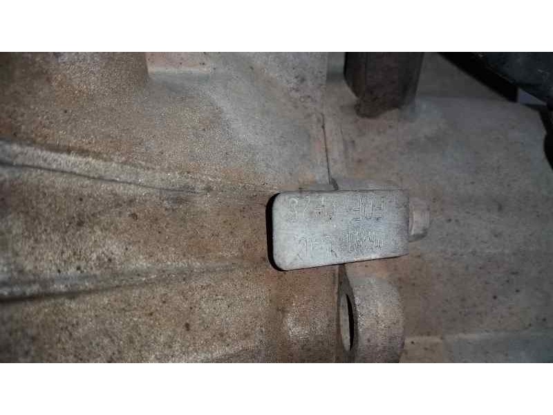 Recambio de caja cambios para ford escort berl./turnier ghia berlina referencia OEM IAM 96WT7002CAC F25 96WICAC 5VELOCIDADES