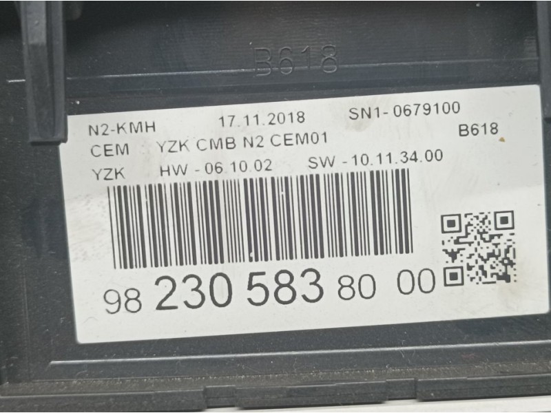 Recambio de cuadro instrumentos para citroën c3 shine referencia OEM IAM 9823058380  