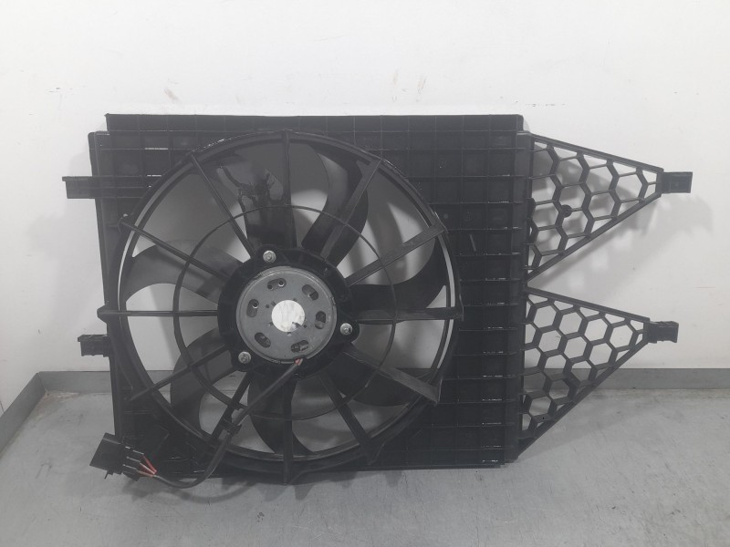 Recambio de electroventilador para seat ibiza iv (6j5, 6p1) 1.6 tdi referencia OEM IAM 6R0121207A  