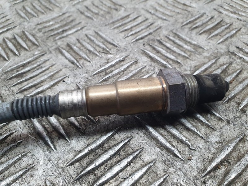 Recambio de sonda lambda para dacia dokker ambiance referencia OEM IAM 226A41733R 0281004221 