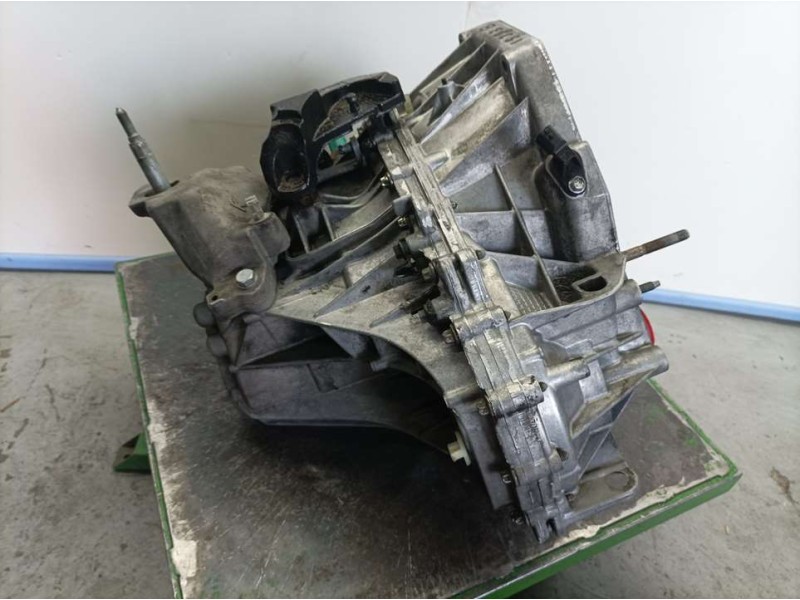Recambio de caja cambios para renault laguna iii dynamique tomtom referencia OEM IAM TL4B013 020884 6VELOCIDADES