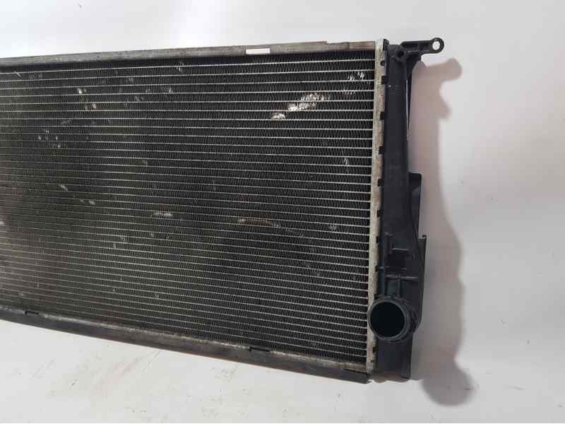 Recambio de radiador agua para bmw serie 1 berlina (e81/e87) 120d referencia OEM IAM 9273067 533683684Z013 