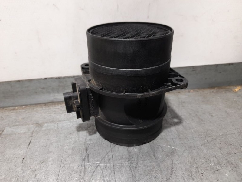 Recambio de caudalimetro para volkswagen passat lim. (362) highline bluemotion referencia OEM IAM 03L906461A 0281002956 BOSCH