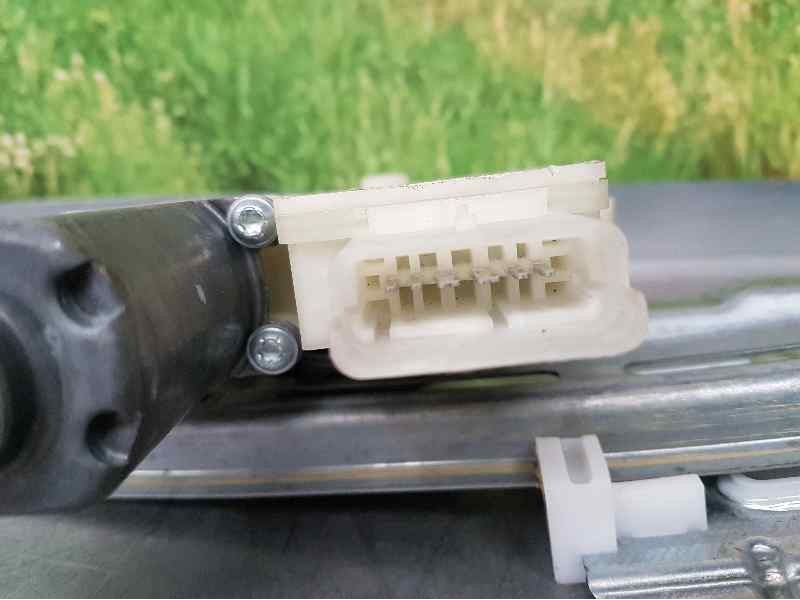 Recambio de elevalunas trasero izquierdo para peugeot 308 sw style referencia OEM IAM 9816272080 A65689120 BROSE 6 PINS