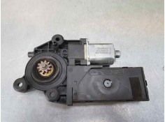 MOTOR ELEVALUNAS DELANTERO IZQUIERDO 807310246R 966316200 MAGNETI MARELLI