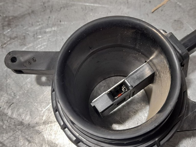 Recambio de caudalimetro para ford focus lim. (cb8) ambiente referencia OEM IAM 3L3A12B579BA  
