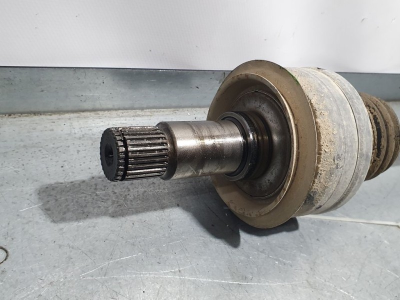 Recambio de transmision trasera izquierda para mercedes-benz clase e (w211) berlina e 220 cdi (211.008) referencia OEM IAM A2113