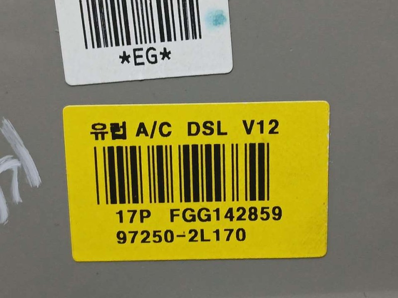 Recambio de mando calefaccion / aire acondicionado para hyundai i30 comfort referencia OEM IAM 972502L170  