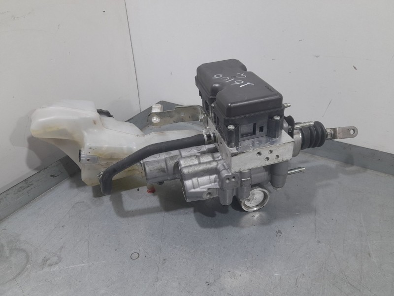 Recambio de bomba freno para toyota corolla (e21) hybrid active referencia OEM IAM 472101231 1902102108R 