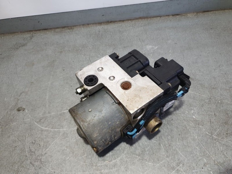 Recambio de abs para opel astra g berlina comfort referencia OEM IAM 90581417 0265216651 BOSCH