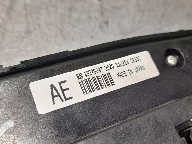 Recambio de mando climatizador para opel insignia berlina cosmo referencia OEM IAM GM13273097  