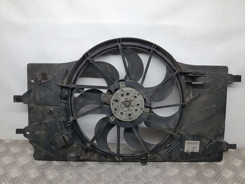Recambio de electroventilador para renault laguna iii dynamique tomtom referencia OEM IAM 214810039R 0130307096 BOSCH
