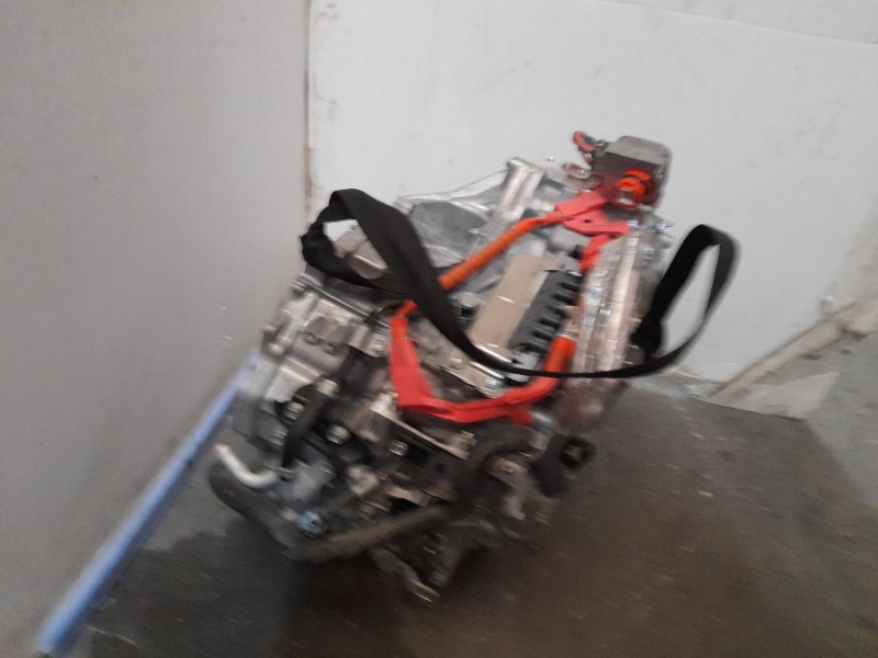 Recambio de caja cambios para toyota corolla (e21) hybrid active referencia OEM IAM 3090002050  AUTOMATICA