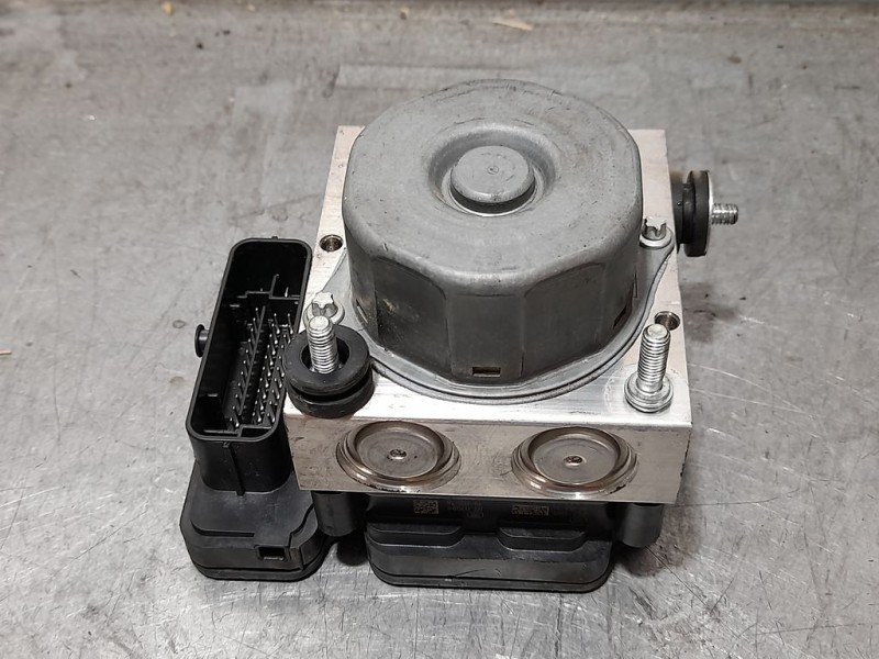 Recambio de abs para dacia sandero stepway referencia OEM IAM 476600188R  