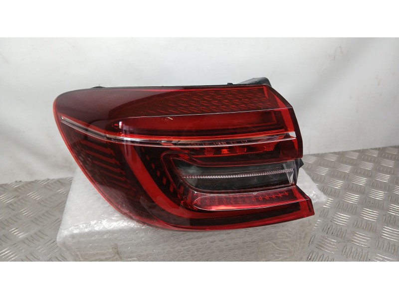 Recambio de piloto trasero izquierdo exterior para renault clio v (b7_) tce 90 (b7mt) referencia OEM IAM 265551035R  