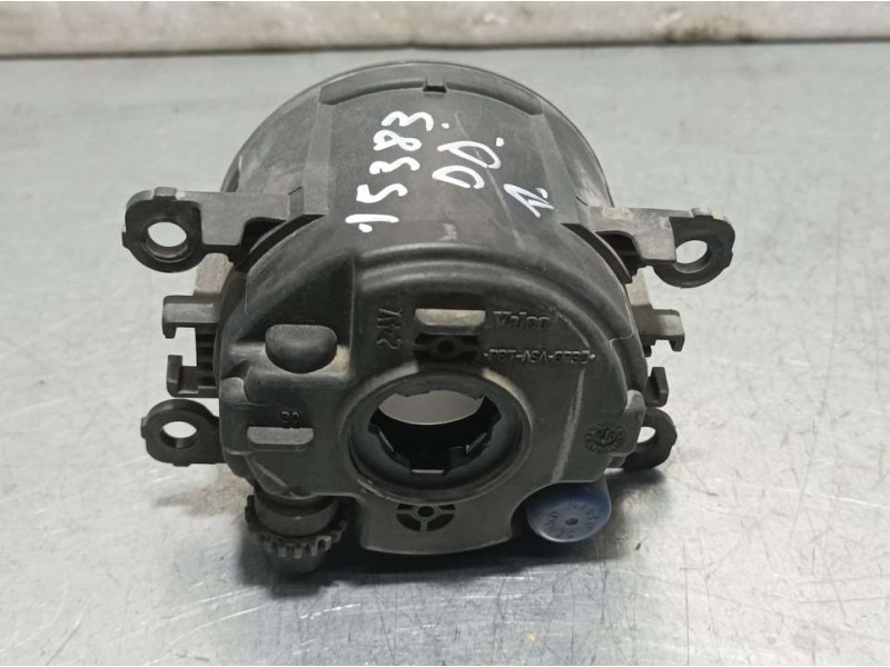 Recambio de faro antiniebla derecho para renault laguna iii dynamique tomtom referencia OEM IAM 8200074008 89202502 VALEO