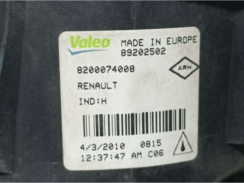 Recambio de faro antiniebla derecho para renault laguna iii dynamique tomtom referencia OEM IAM 8200074008 89202502 VALEO