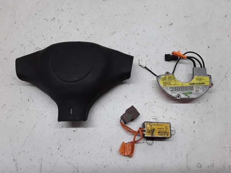Recambio de airbag delantero izquierdo para peugeot 306 berlina 3/5 puertas (s1) referencia OEM IAM 90206570ZL  