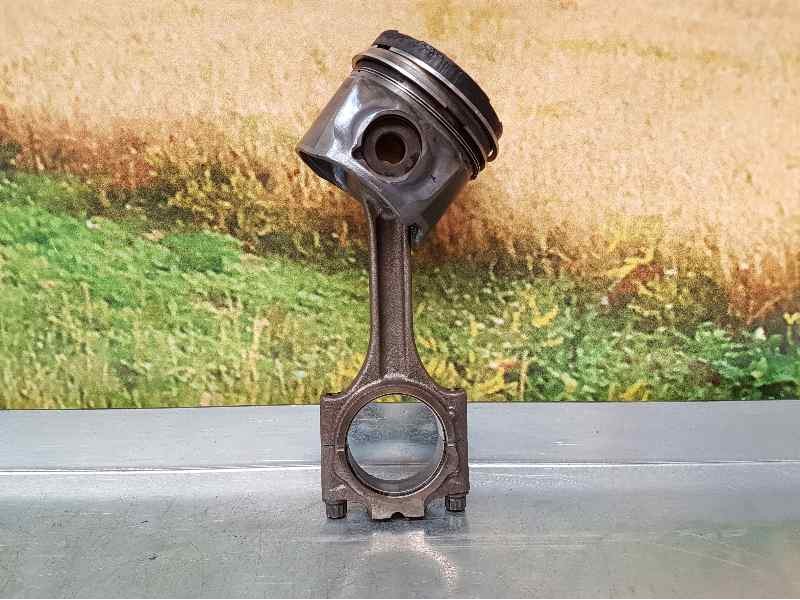 Recambio de biela para volvo xc90 d5 executive (7 asientos) (136kw) referencia OEM IAM   C/ PISTON