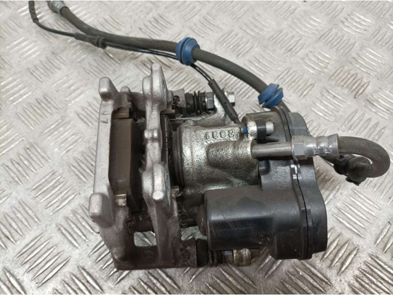Recambio de pinza freno trasera derecha para bmw serie x1 (u11) sdrive 1.8i referencia OEM IAM 34208837100 689106402 ELECTRICA Z
