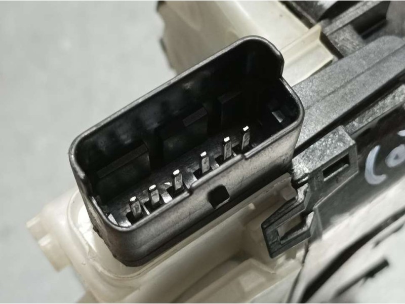 Recambio de cerradura puerta delantera izquierda para opel corsa f edition referencia OEM IAM 292850 16944412 ELECTRICA