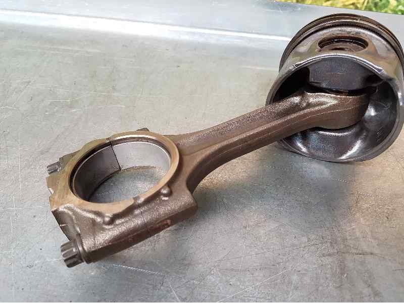 Recambio de biela para volvo xc90 d5 executive (7 asientos) (136kw) referencia OEM IAM   C/ PISTON