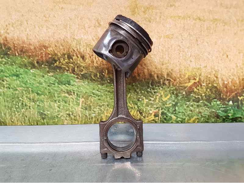 Recambio de biela para volvo xc90 d5 executive (7 asientos) (136kw) referencia OEM IAM   C/ PISTON