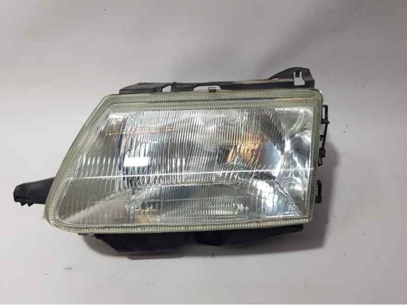 Recambio de faro izquierdo para citroën saxo 1.5 d x referencia OEM IAM   