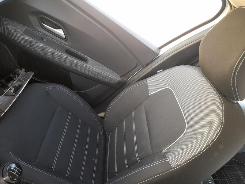 Recambio de asiento delantero derecho para dacia sandero iii 1.0 tce 100 eco-g referencia OEM IAM   