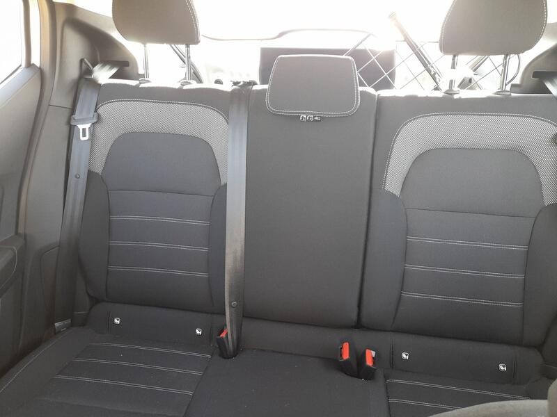 Recambio de asientos traseros para dacia sandero iii 1.0 tce 100 eco-g referencia OEM IAM   