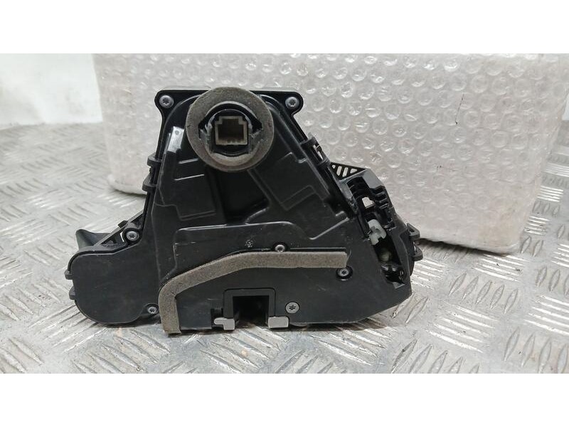 Recambio de cerradura puerta delantera izquierda para renault austral techno referencia OEM IAM 805038532R ELECTRICA 