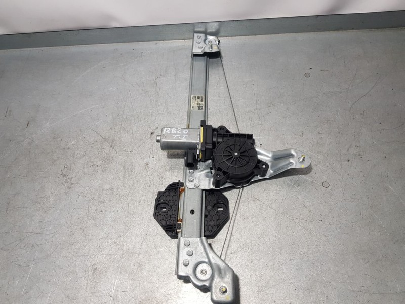 Recambio de elevalunas trasero izquierdo para dacia sandero stepway referencia OEM IAM 827211031R  MAGNA ELECTRICO 2 PINS