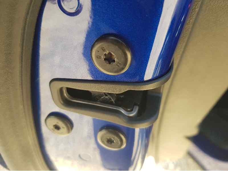 Recambio de cerradura puerta trasera izquierda para renault austral techno referencia OEM IAM 825038581R  