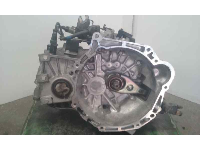 Recambio de caja cambios para hyundai i30 classic referencia OEM IAM 4300023150 R81775 5VELOCIDADES