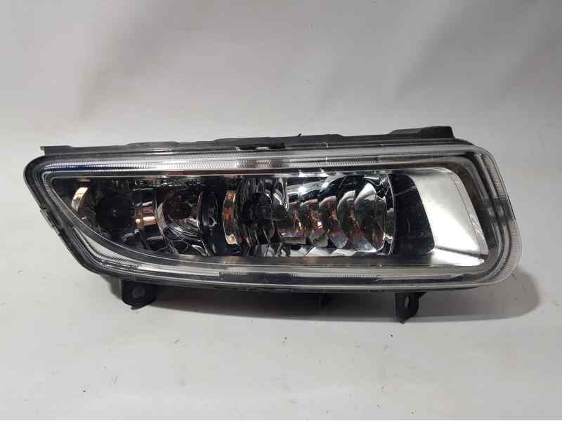 Recambio de faro antiniebla derecho para volkswagen polo (6r1) advance referencia OEM IAM 6P941062B 1ND04037702 HELLA