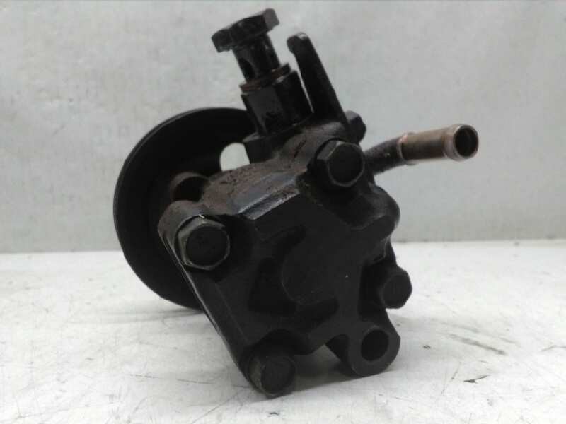 Recambio de bomba direccion para hyundai h 100 2.5 diesel referencia OEM IAM 5710043003  YOUNG SHIN