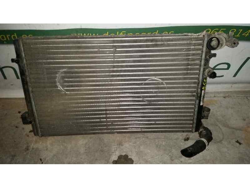 Recambio de radiador agua para volkswagen golf iv berlina (1j1) básico referencia OEM IAM 1J0121253N 1J0121253N 