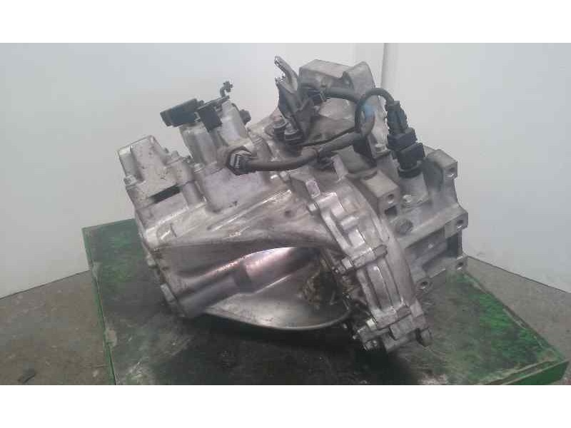 Recambio de caja cambios para hyundai i30 classic referencia OEM IAM 4300023150 R81775 5VELOCIDADES