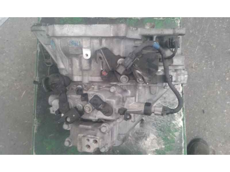 Recambio de caja cambios para hyundai i30 classic referencia OEM IAM 4300023150 R81775 5VELOCIDADES