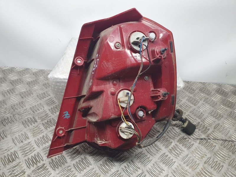 Recambio de piloto trasero izquierdo para chevrolet aveo ls referencia OEM IAM SIN REF  