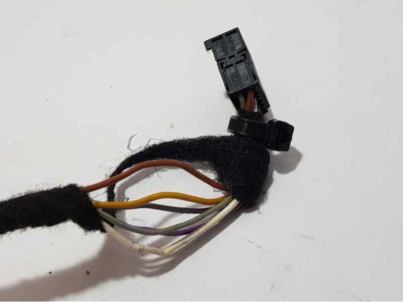 Recambio de retrovisor derecho para volkswagen polo (6r1) advance referencia OEM IAM  6 CABLES ELECTRICO