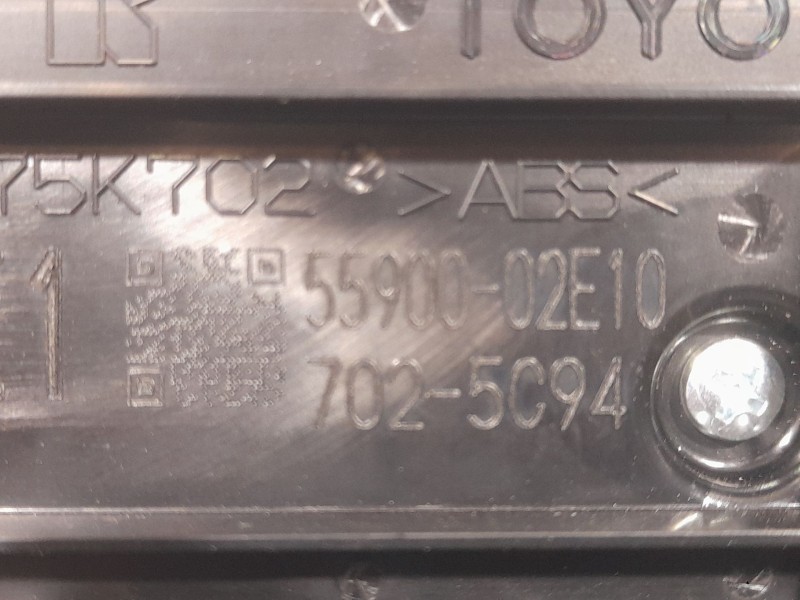 Recambio de mando climatizador para toyota corolla (e21) hybrid active referencia OEM IAM 5590002E10 7025C974 