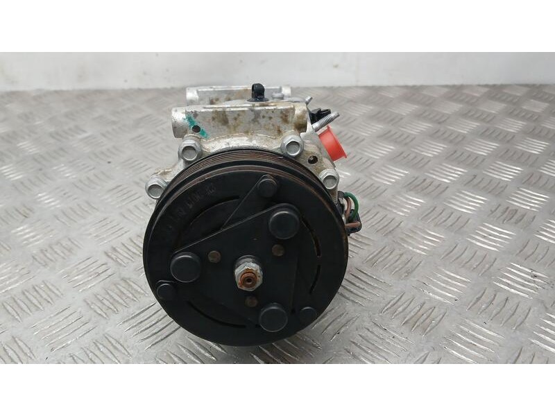 Recambio de compresor aire acondicionado para opel corsa f (p2jo) 1.2 (68) referencia OEM IAM 9850433280 9850433180 WXQ085D