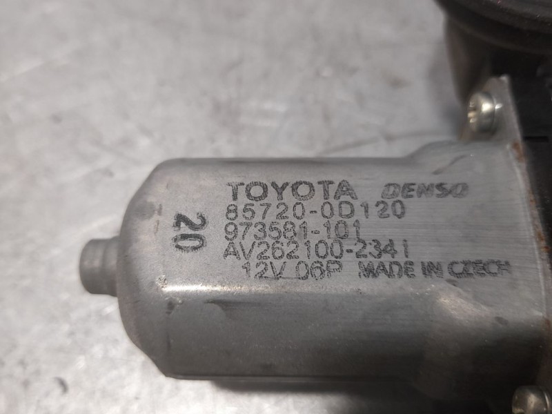 Recambio de elevalunas trasero derecho para toyota yaris active hybrid referencia OEM IAM 857200D120 973581101 ELECTRICO