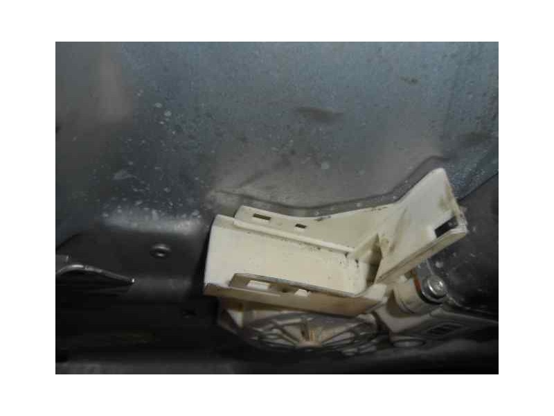 Recambio de elevalunas delantero izquierdo para ford focus berlina (cap) ghia referencia OEM IAM   ELECTRICO