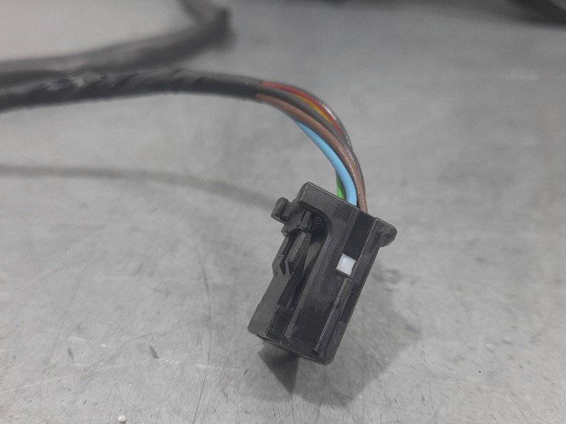 Recambio de retrovisor derecho para renault megane iv sport tourer (k9a/m/n_) 1.5 blue dci 115 (k9a6) referencia OEM IAM 3008781